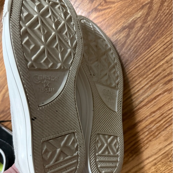 Converse Low Top Suede Shoes - Picture 11 of 11